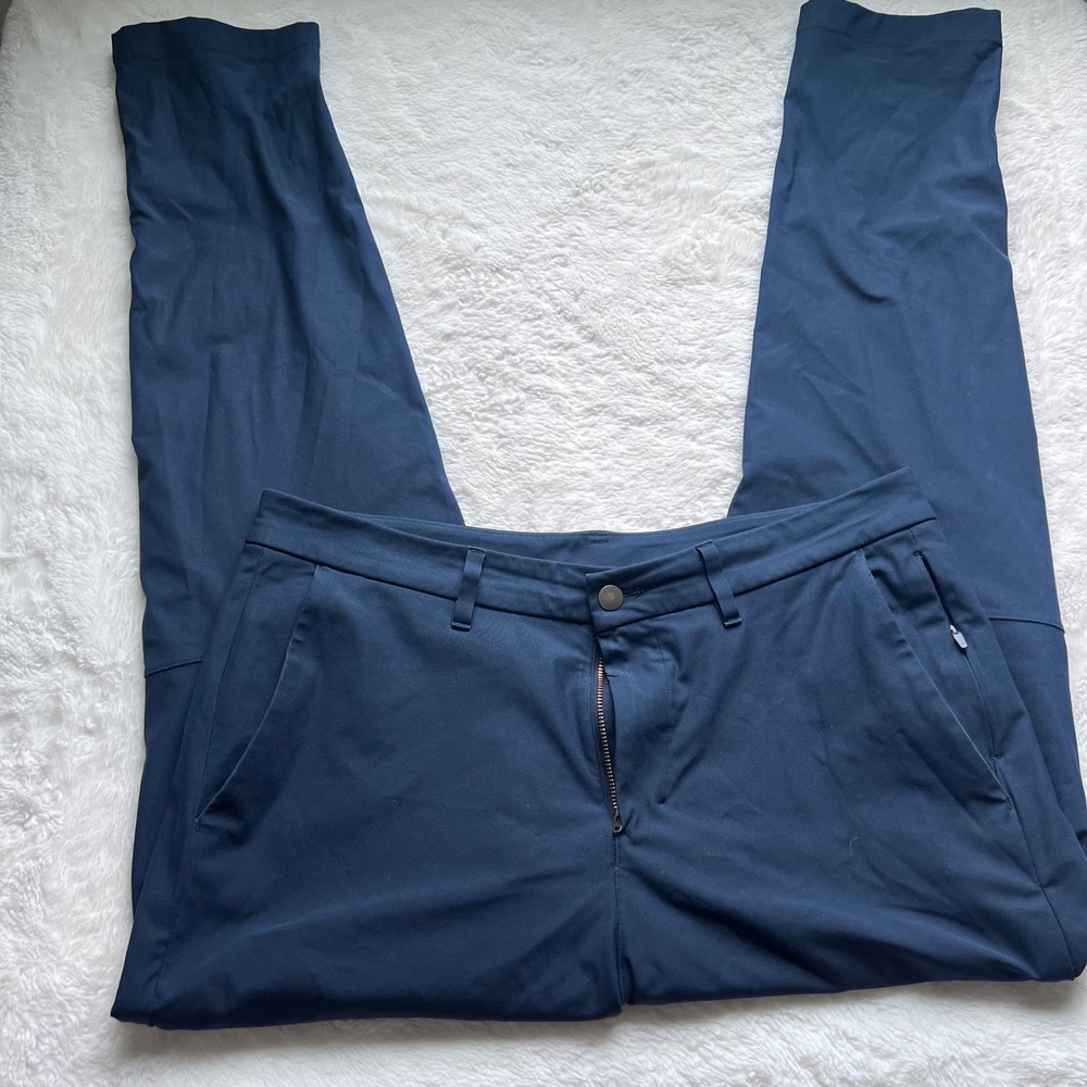 Lululemon Commission Pant Classic Navy Blue Mens 34 Tech Stretch Chino Trousers